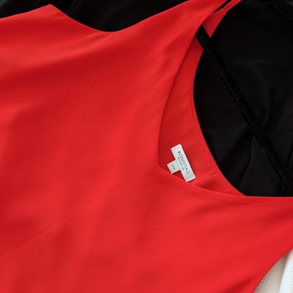 REITMANS Sleeveless Thin Strap Red Camisole Women's Size M - Picture 4 of 6